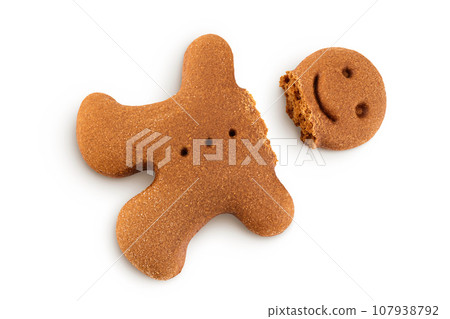 Gingerbread man isolated on white background. Top view. Flat lay. 107938792