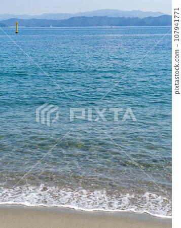 Chidorigahama Beach (Naruto City, Tokushima Prefecture). (Vertical composition) Chidorigahama Beach (Naruto City, Tokushima Prefecture). (Vertical composition) 107941771
