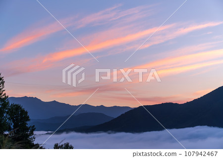 茜雲和雲海 107942467