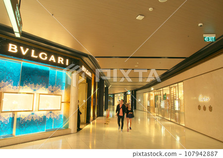 Dynamic Philippines - Manila and Makati shopping mall urban landscape (September 2023) Dynamic Philippines - Manila and Makati shopping mall urban landscape (September 2023) 107942887