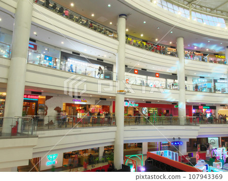 Dynamic Philippines - Manila Malate/Ermita shopping mall cityscape (September 2023) 107943369