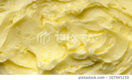cream cream 107945230