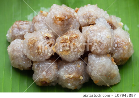 Tapioca balls with pork filling 107945897