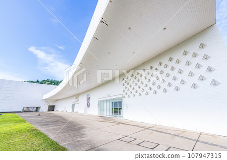 Aomori Museum of Art in sunny weather, Aomori City, Aomori Prefecture 107947315