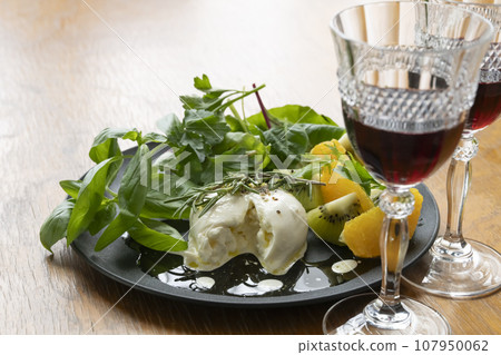 burrata cheese and wine 107950062