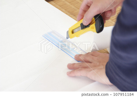 Replacing shoji paper 107951184