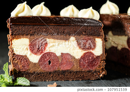 Black Forest Grand Gateaux Black Forest Grand Gateaux 107951539