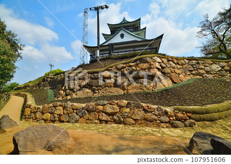 Owarikomakiyama Castle, Ieyasu's Kuruwa moat ruins, mock castle tower and view 107951606