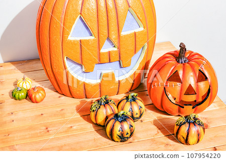 image of halloween decorations 107954220