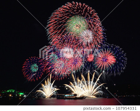 Hiroshima Minato Yume Firework Display Hiroshima Minato Yume Firework Display 107954331