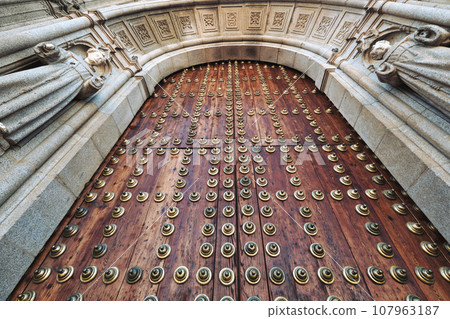 Huge ancient gates lead to Cathedral. 107963187