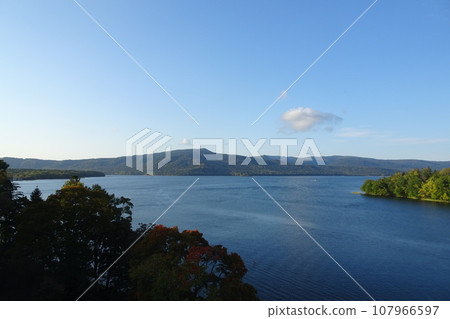 Hokkaido, calm Lake Akan Hokkaido, calm Lake Akan 107966597