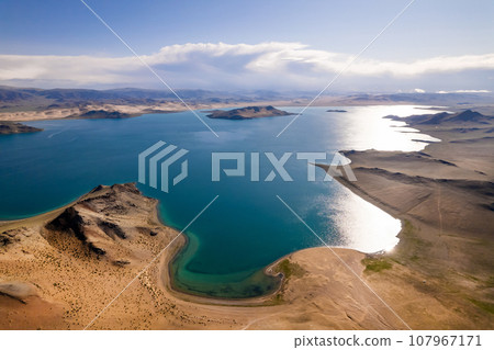 Ulaagchinii Khar Nuur Lake and National Park 107967171