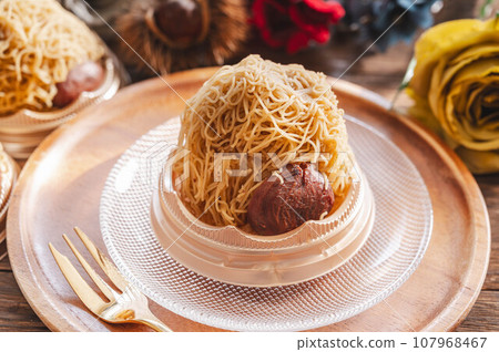 Autumn classic Mont Blanc 107968467