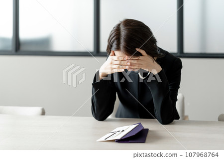 葬禮守靈追悼會 107968764