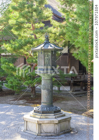 大覺寺白沙燈籠(京都市右京區佐賀大澤町) 大覺寺白沙燈籠(京都市右京區佐賀大澤町) 107971884