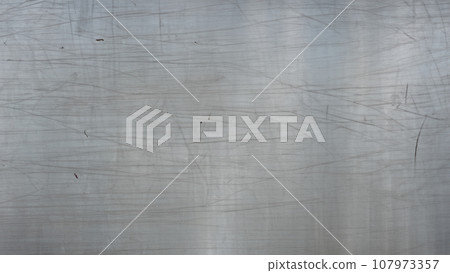 表面有刮痕的金屬 表面有刮痕的金屬 107973357