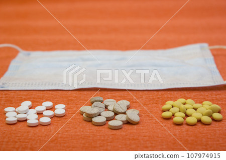 Many tablets and capsules - protection during quarantine, coronavirus, covid19 Many tablets and capsules - protection during quarantine, coronavirus, covid19 107974915
