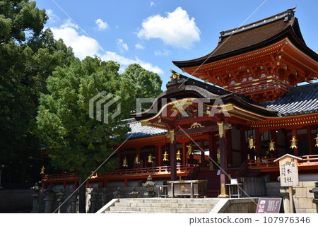 Head Office Tower Gate Iwashimizu Hachimangu Shrine 107976346