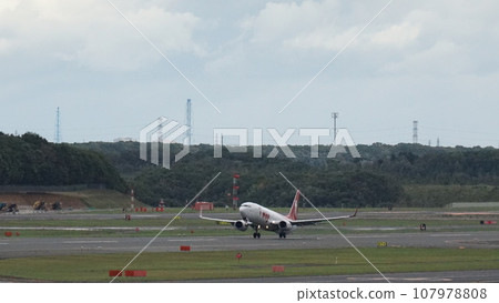 airplane airplane 107978808