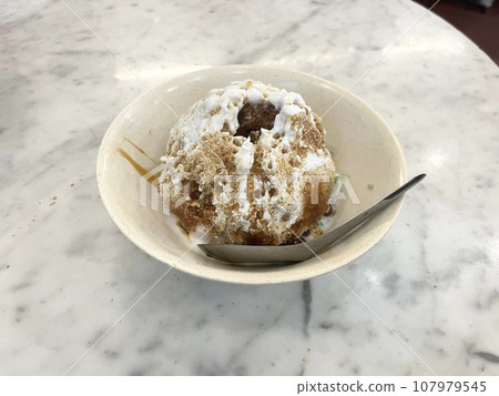 Cendol, Malaysia's famous sweet Cendol, Malaysia's famous sweet 107979545