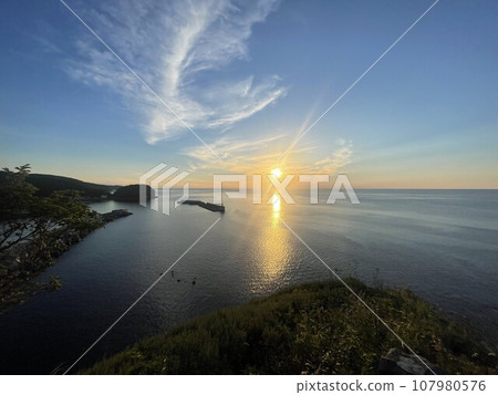 Sunset over the sea, Oronko Rock Sunset over the sea, Oronko Rock 107980576