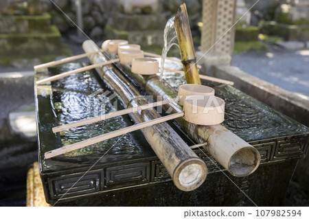 Chichibu Shrine Chozuya 107982594