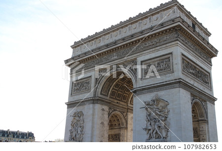 Arc de Triomphe Paris in France 107982653