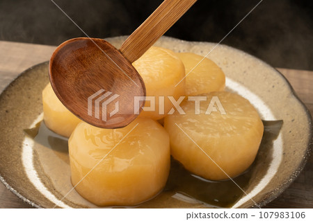 高湯煮蘿蔔 高湯煮蘿蔔 107983106