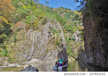 100 Views of Japan: Sandankyo, Kurobuchi 107983283