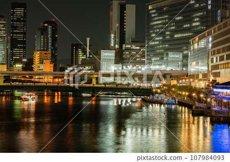 Osaka Temmabashi night view 107984093