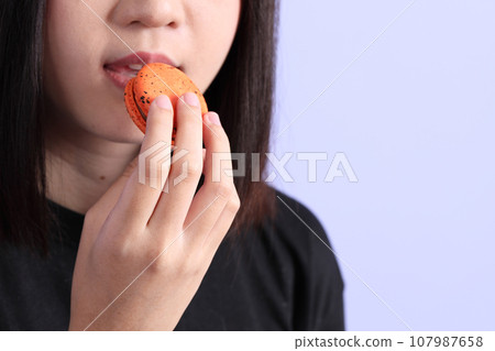 Macaroons Sweet Dessert Macaroons Sweet Dessert 107987658