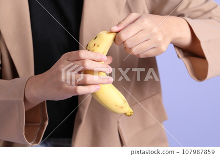 Woman with Fruit 107987859