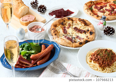 Christmas dinner Christmas dinner 107988213