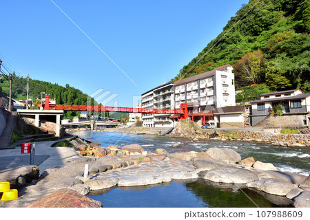 大分縣日田市天瀨溫泉、玖珠川、豐後三大溫泉、公共露天浴池神田湯 107988609