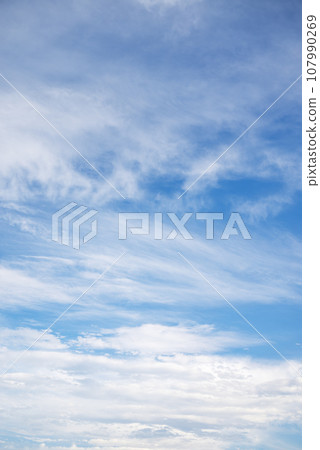 秋天的天空藍天天空素材[東京] 107990269