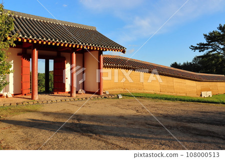 秋田城外東門的夜景（秋田縣秋田市） 108000513