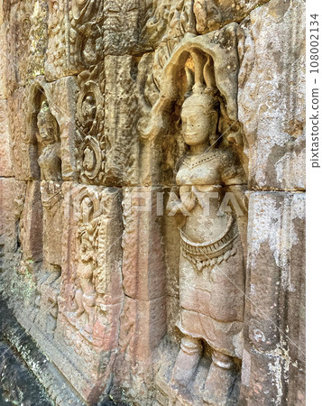 Ta Som, Tasaom, a small Buddhist temple in Angkor, Cambodia 108002134