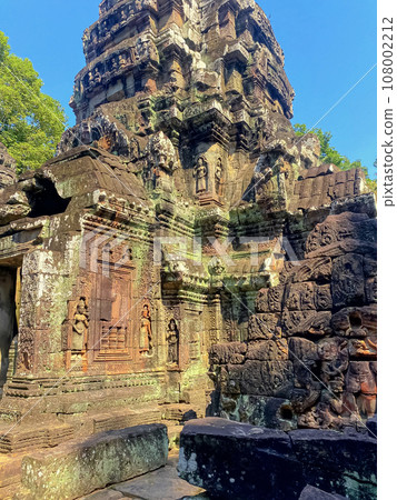 Ta Som, Tasaom, a small Buddhist temple in Angkor, Cambodia 108002212