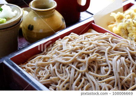 Delicious looking zaru soba Delicious looking zaru soba 108006669