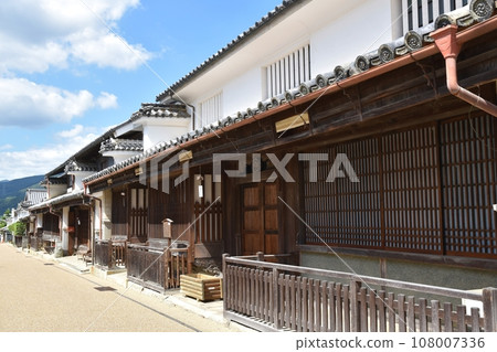 德島晴朗的卯建市街景 德島晴朗的卯建市街景 108007336