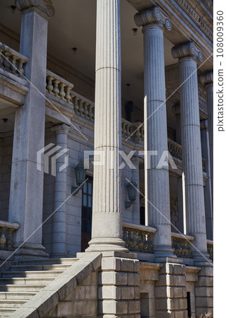 Old Korean architecture of Deoksugung royal palace of Joseon dynasty in Seoul South Korea 108009360