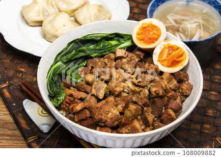 Crab meat Taiwanese food Crab meat Taiwanese food 108009882