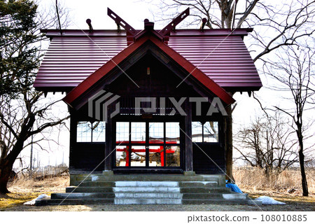 The main building of Shadai Inari Shrine, Shiraoi-cho, Shiraoi-gun 108010885