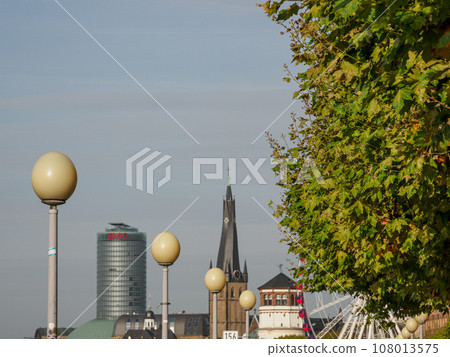 the city of Dusseldorf at the rhine river the city of Dusseldorf at the rhine river 108013575