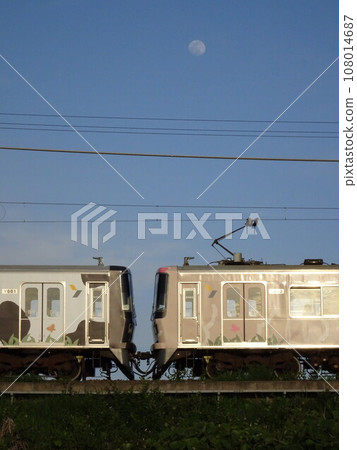 手拉手 手拉手 108014687