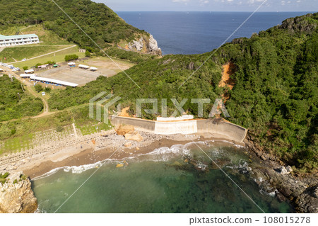 Kamishima, a remote island in Ise-Shima, Mie Prefecture, Furusatohama Kamishima, a remote island in Ise-Shima, Mie Prefecture, Furusatohama 108015278