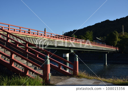 早晨 朝霧橋 宇治 早晨 朝霧橋 宇治 108015356