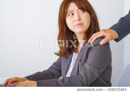 A business woman who dislikes excessive physical contact 108015865