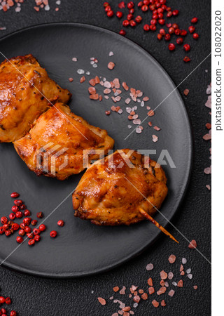 Delicious fresh chicken kebab with salt, spices and herbs 108022020